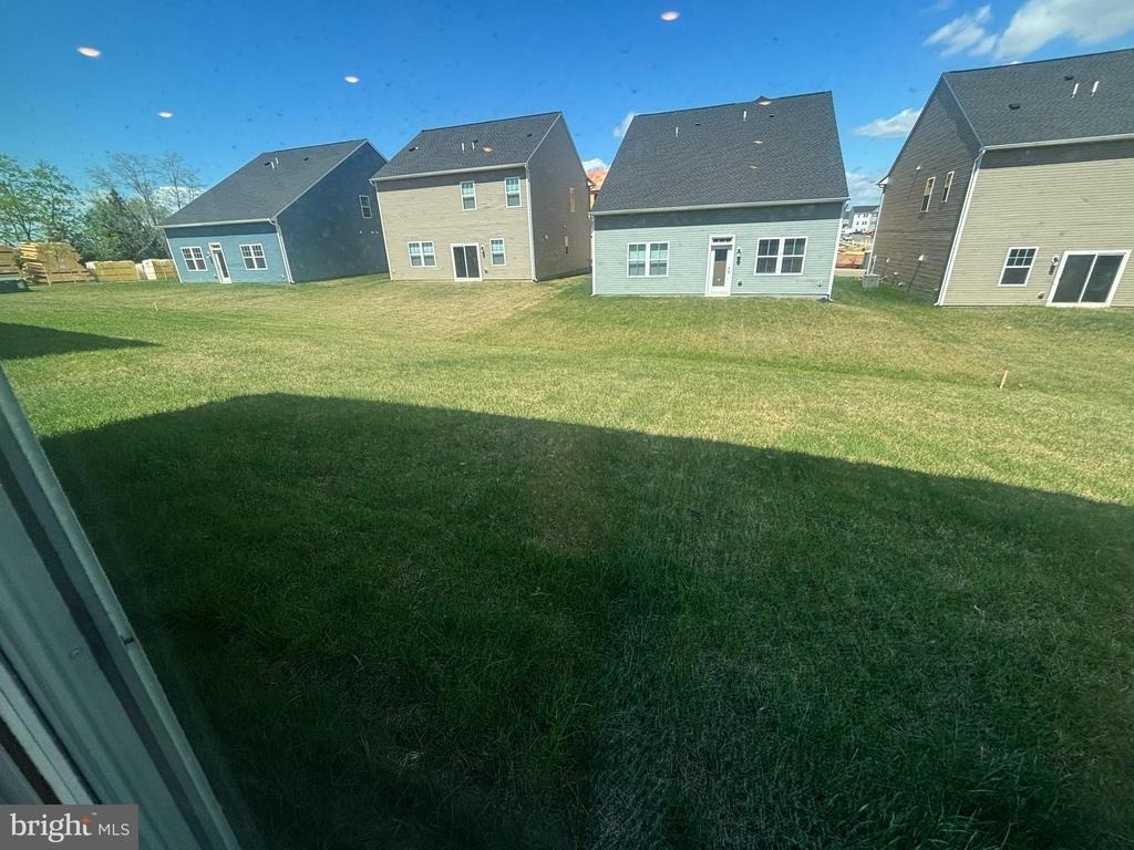 28 Forest Grove Avenue - Photo 3