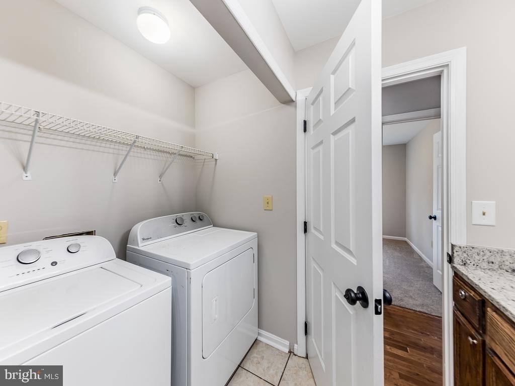 11802 Oakdale Court - Photo 14