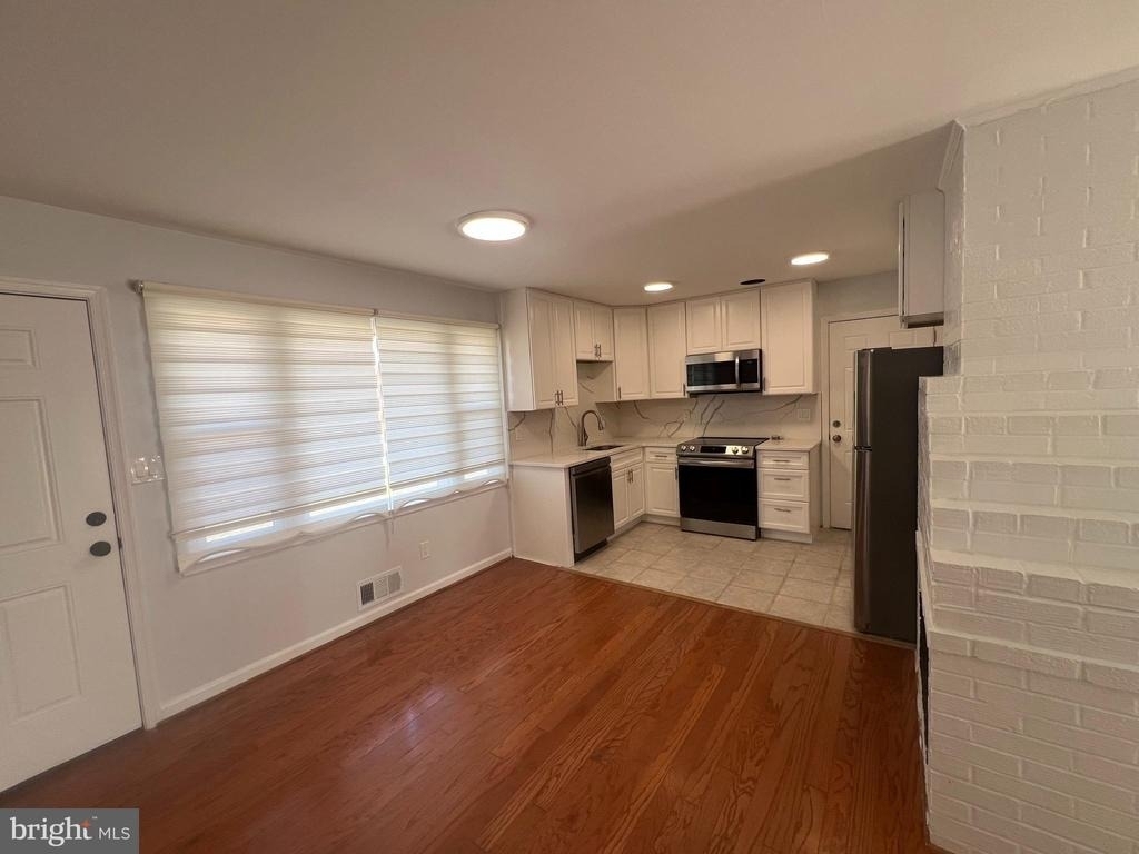 13209 Thornton Drive - Photo 0