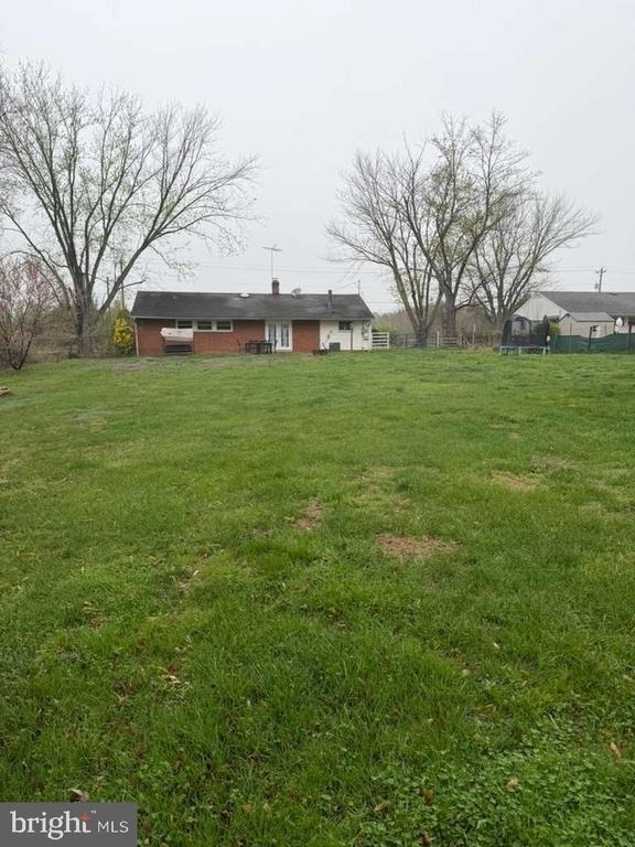 13209 Thornton Drive - Photo 2