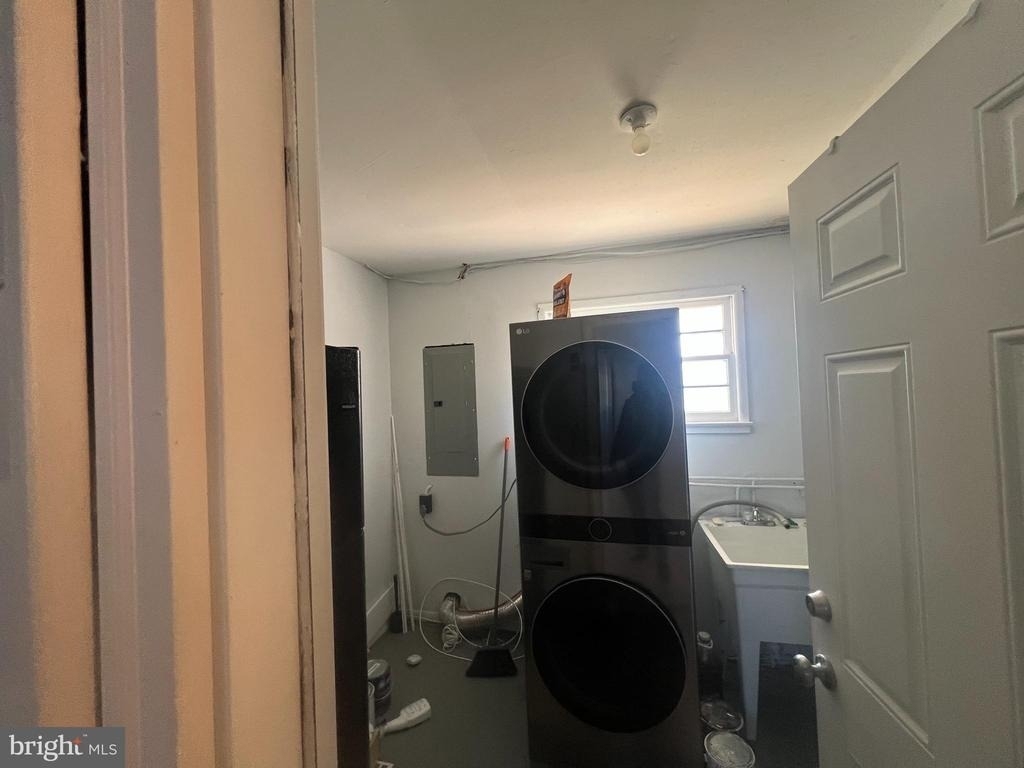 13209 Thornton Drive - Photo 15