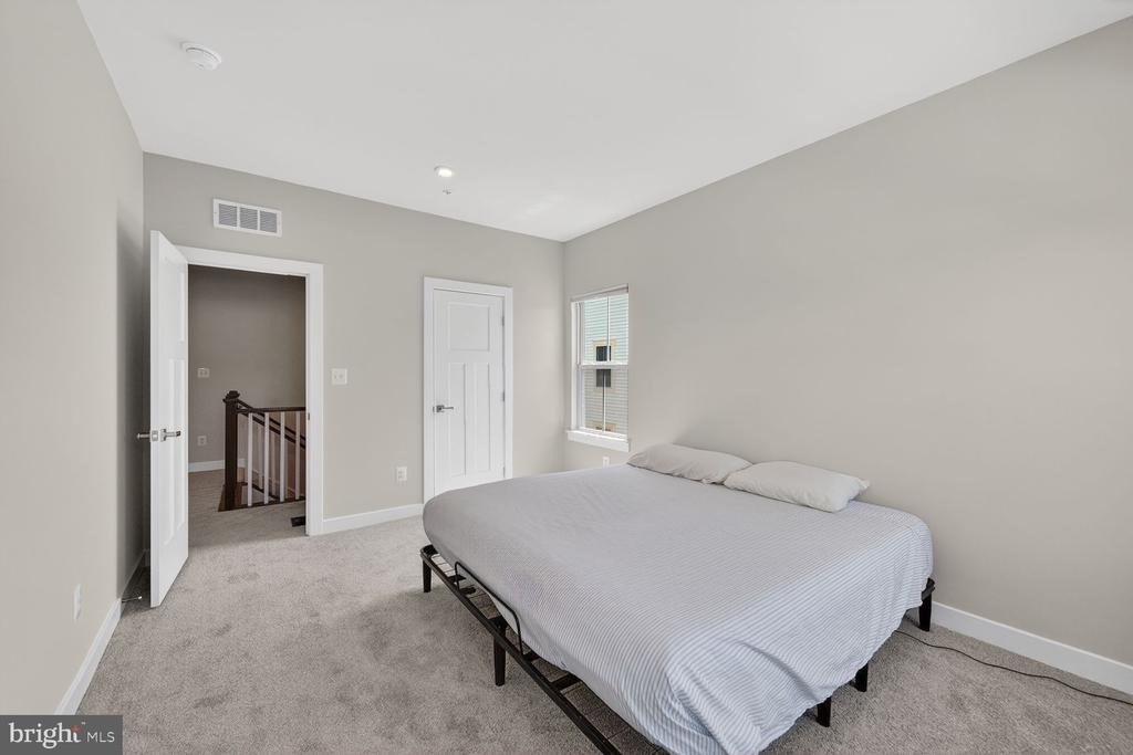 42548 Invergordon Terrace - Photo 23