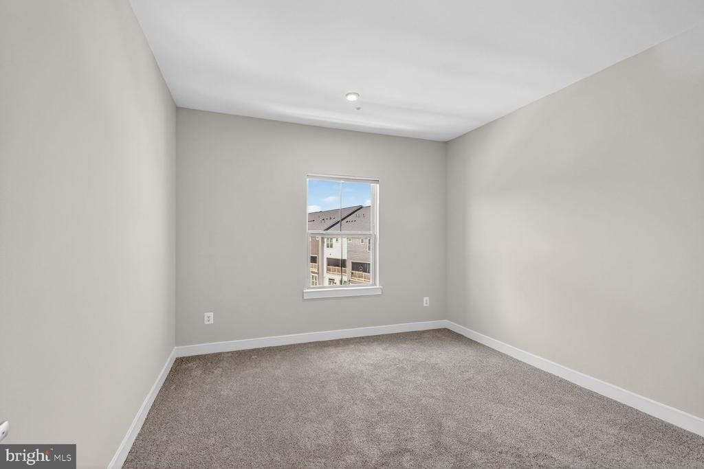 42548 Invergordon Terrace - Photo 26