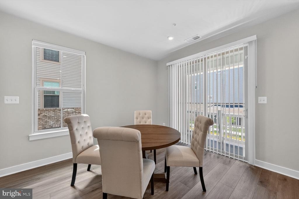 42548 Invergordon Terrace - Photo 13