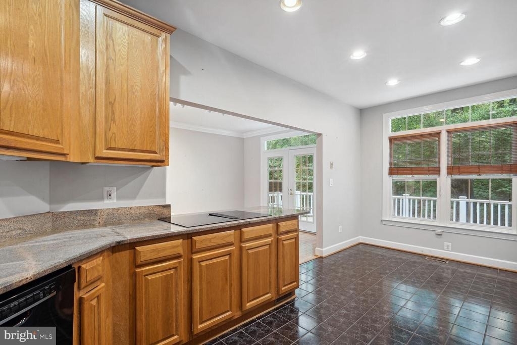8544 Westown Way - Photo 9