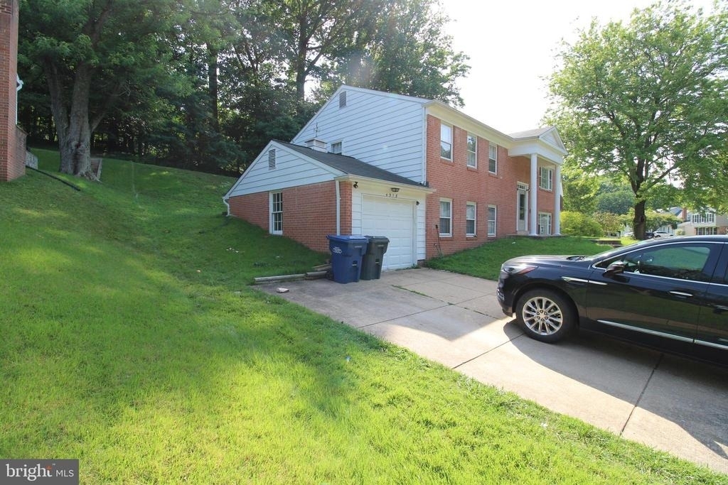 4918 Althea Drive - Photo 2
