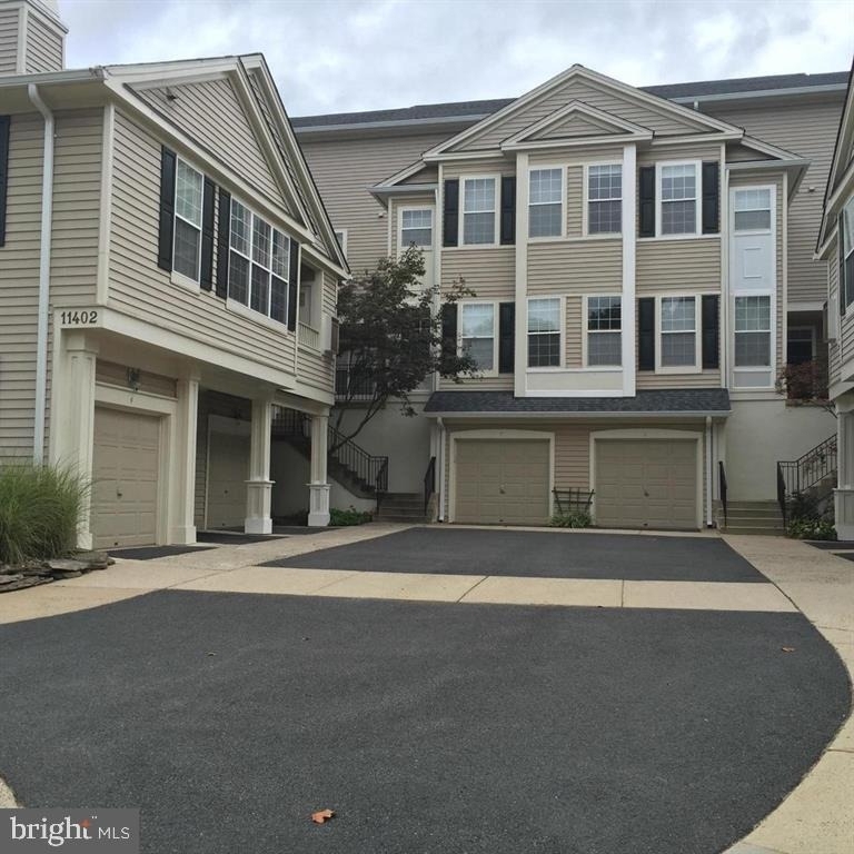 11402 Gate Hill Place - Photo 0