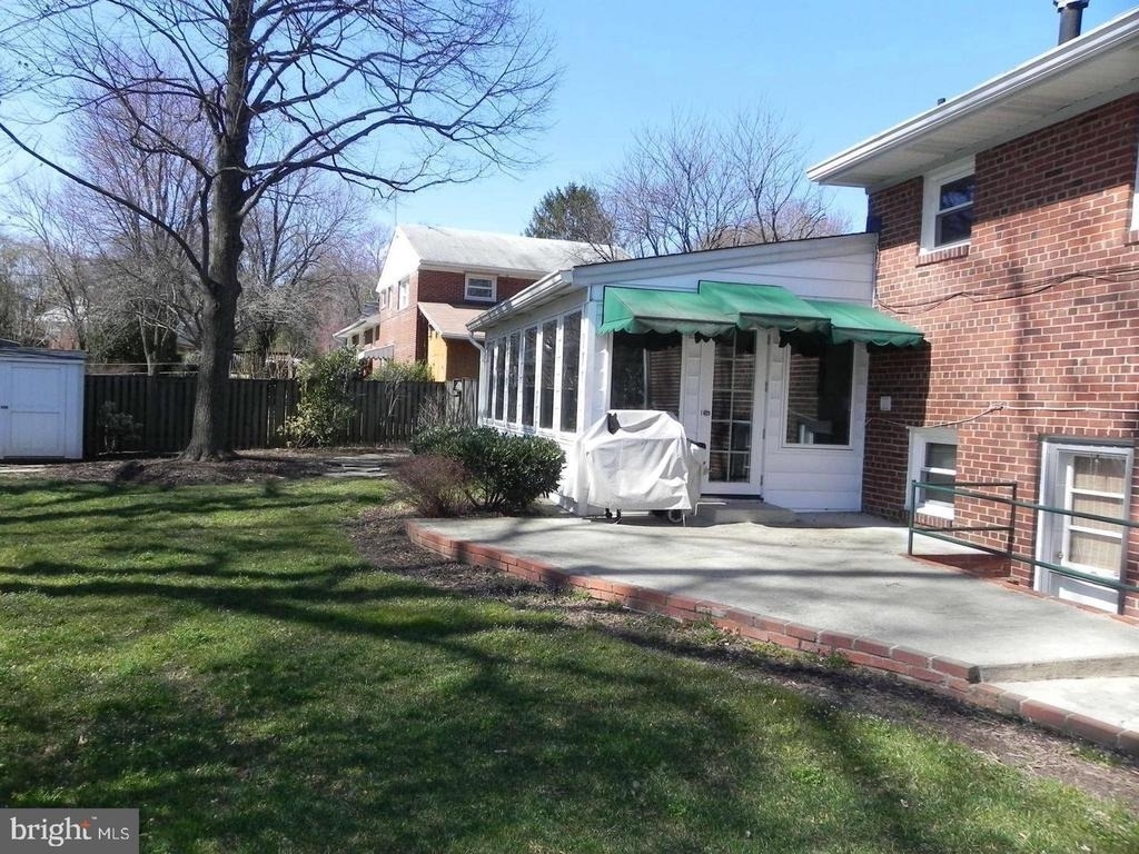 1415 Mayflower Drive - Photo 28