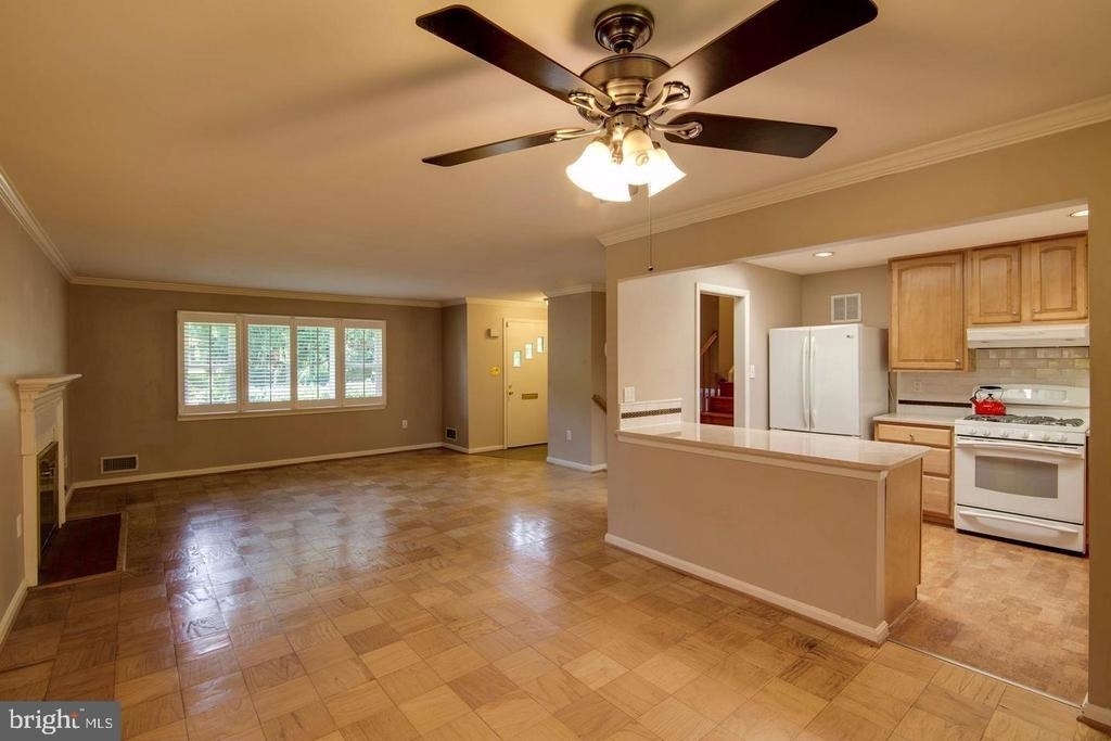 1415 Mayflower Drive - Photo 1