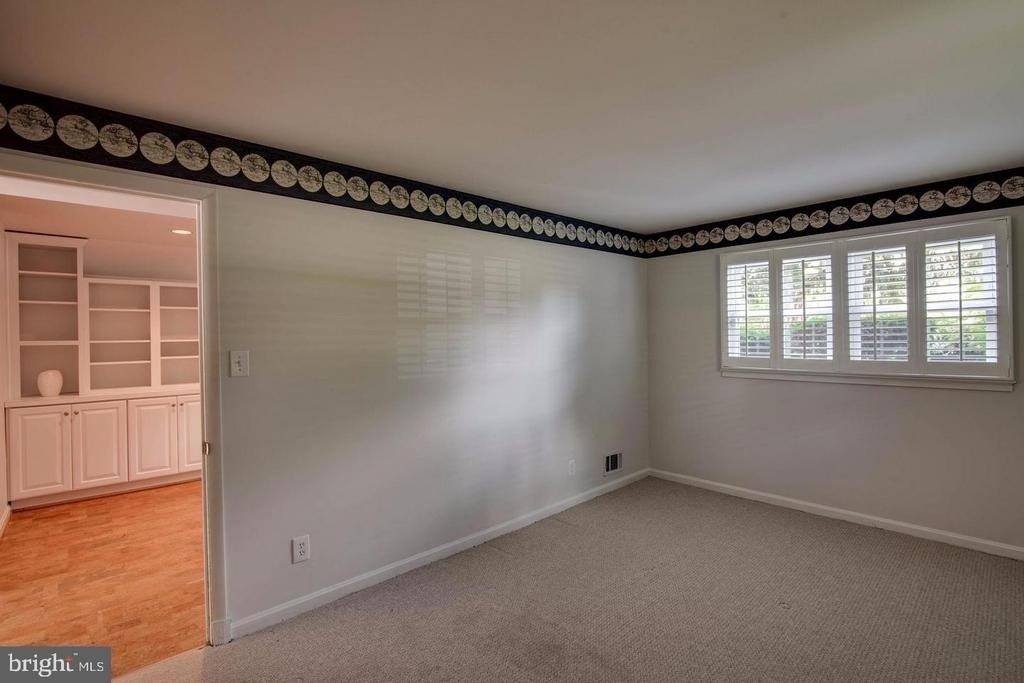 1415 Mayflower Drive - Photo 24