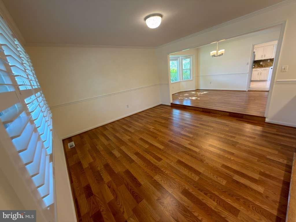 8201 Bell Lane - Photo 5