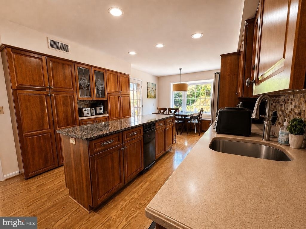 7327 Yates Court - Photo 5