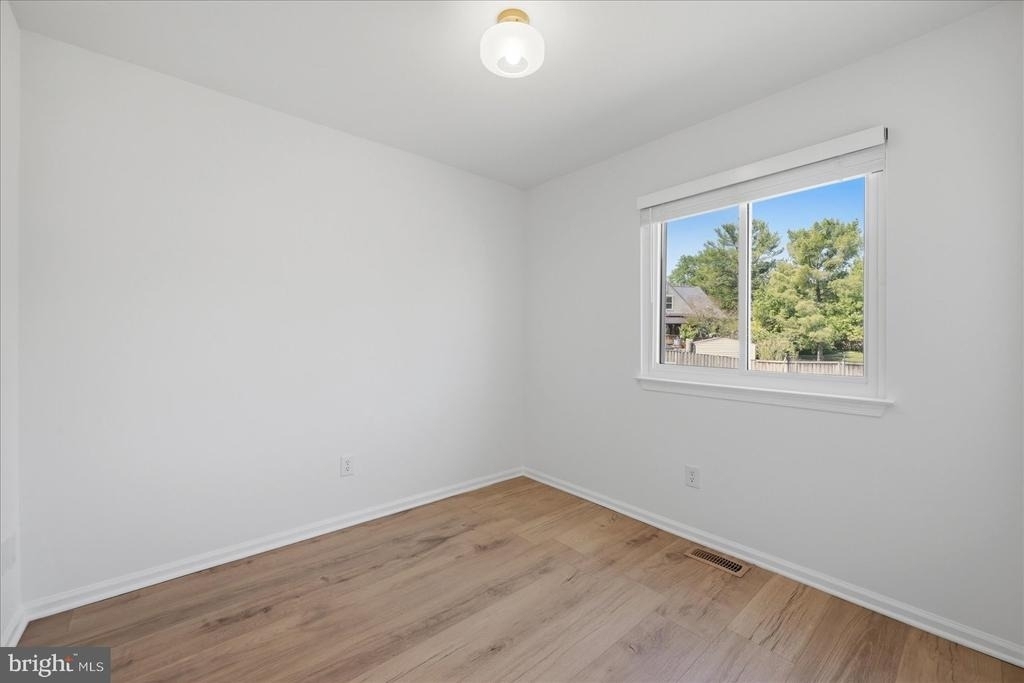 13214 Jasper Road - Photo 9