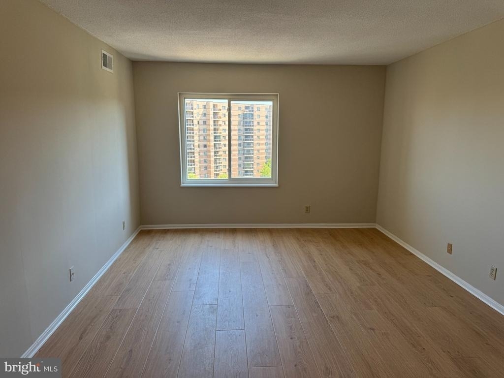 8360 Greensboro Drive - Photo 14