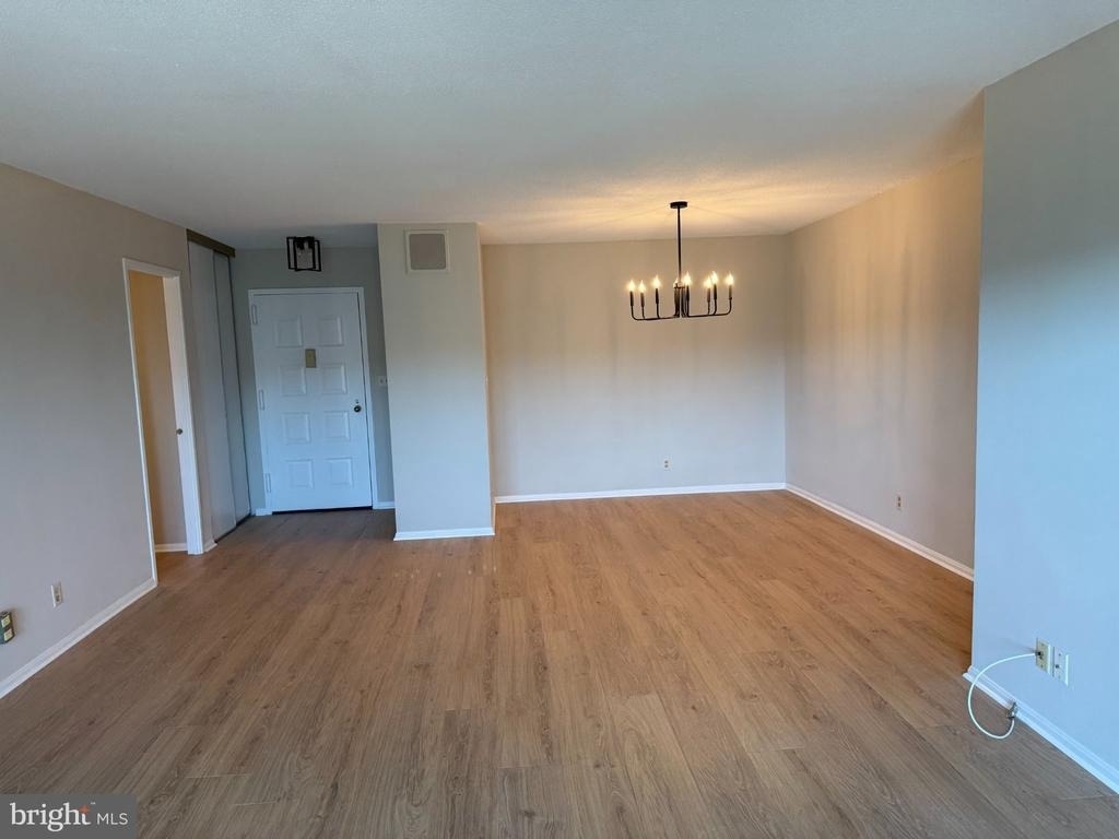 8360 Greensboro Drive - Photo 9