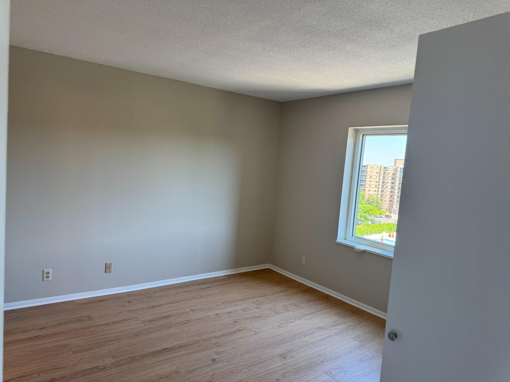 8360 Greensboro Drive - Photo 13