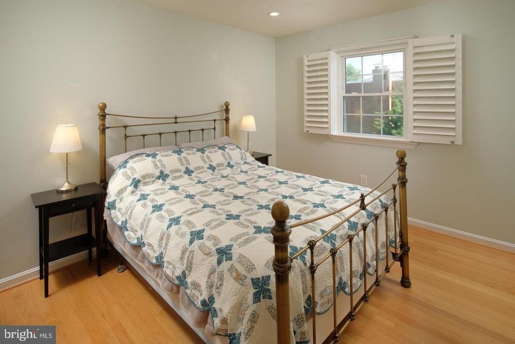 1528 Westmoreland Street - Photo 11