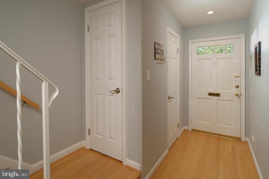 1528 Westmoreland Street - Photo 2