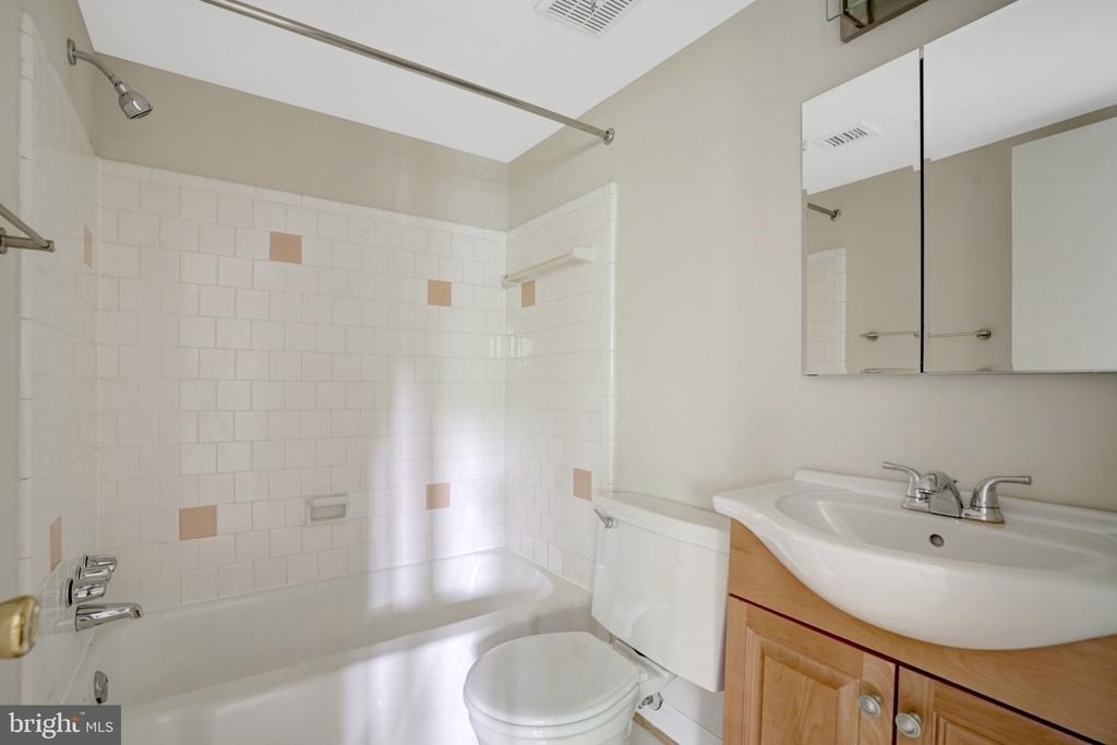 7717 Donnybrook Court - Photo 17