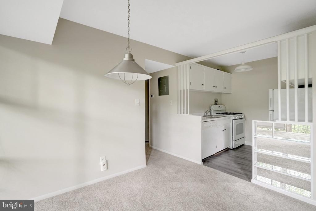 7717 Donnybrook Court - Photo 9