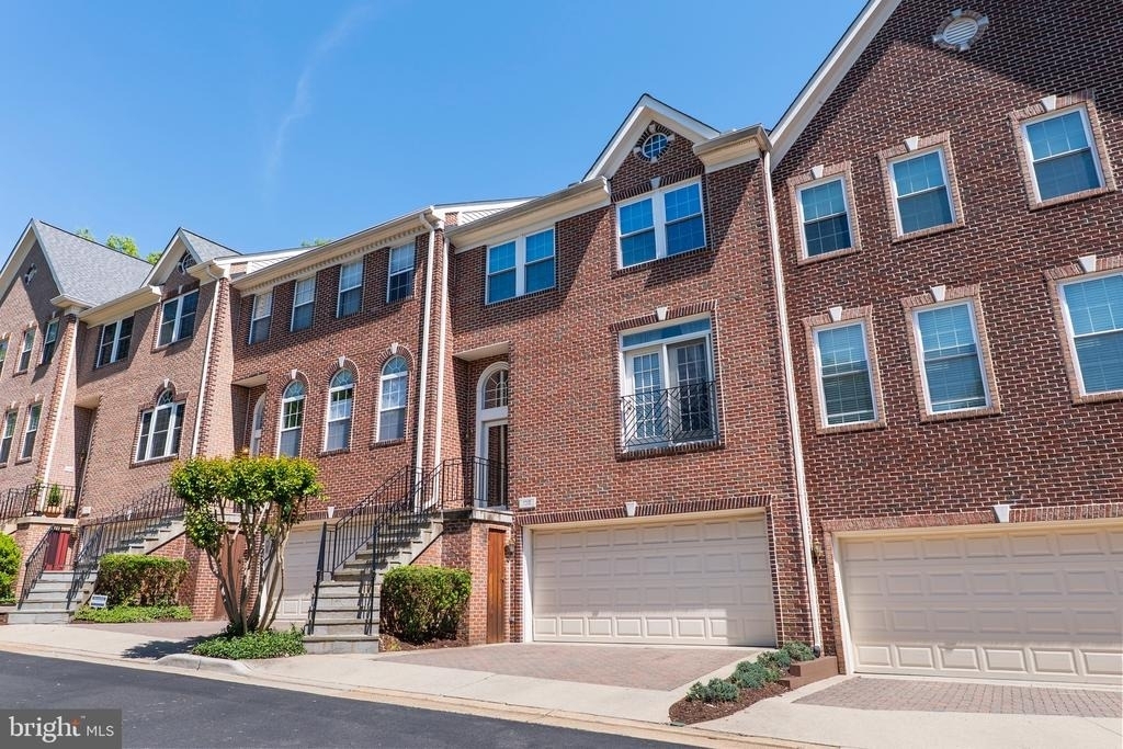 102 Lounsbury Place - Photo 20