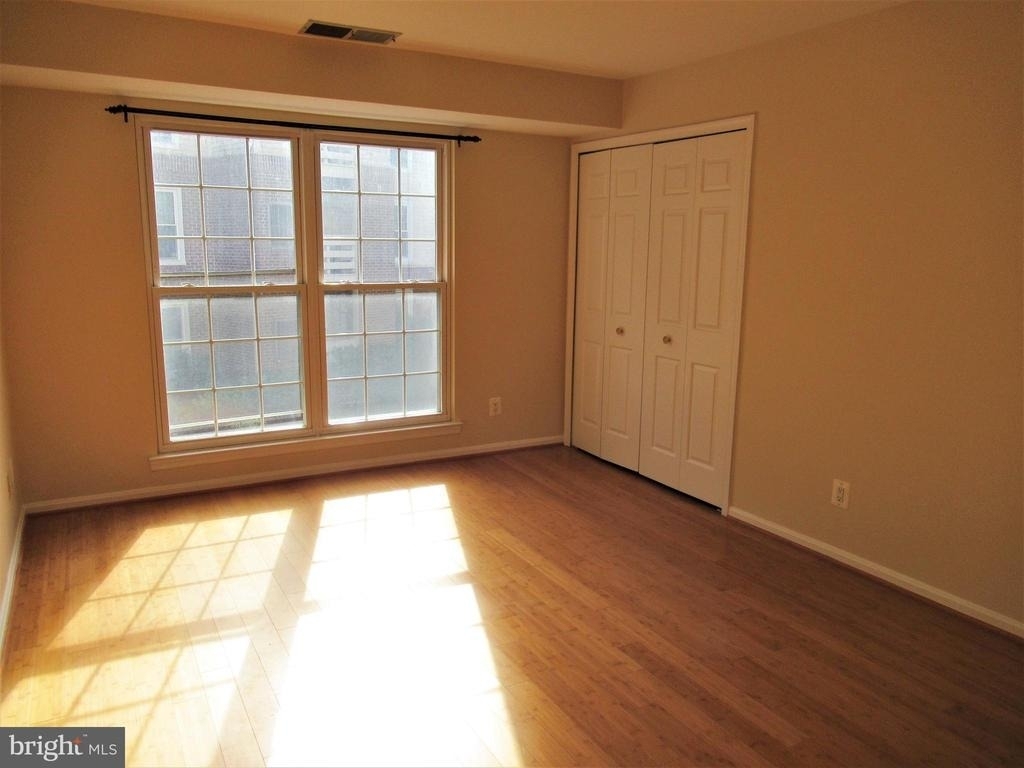 244 S Reynolds Street - Photo 17