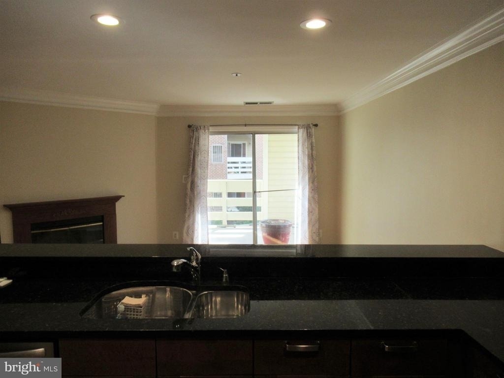 244 S Reynolds Street - Photo 7