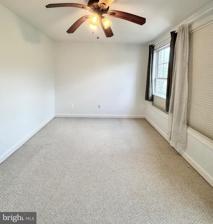 5228 Harold Secord Street - Photo 32