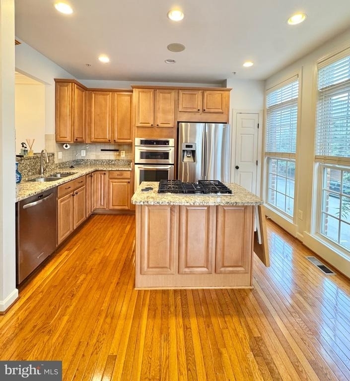 5228 Harold Secord Street - Photo 18