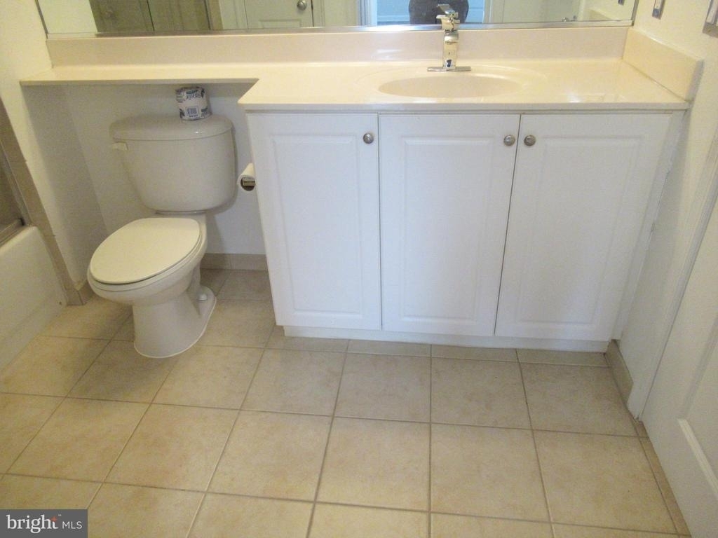 851 N Glebe Road - Photo 17