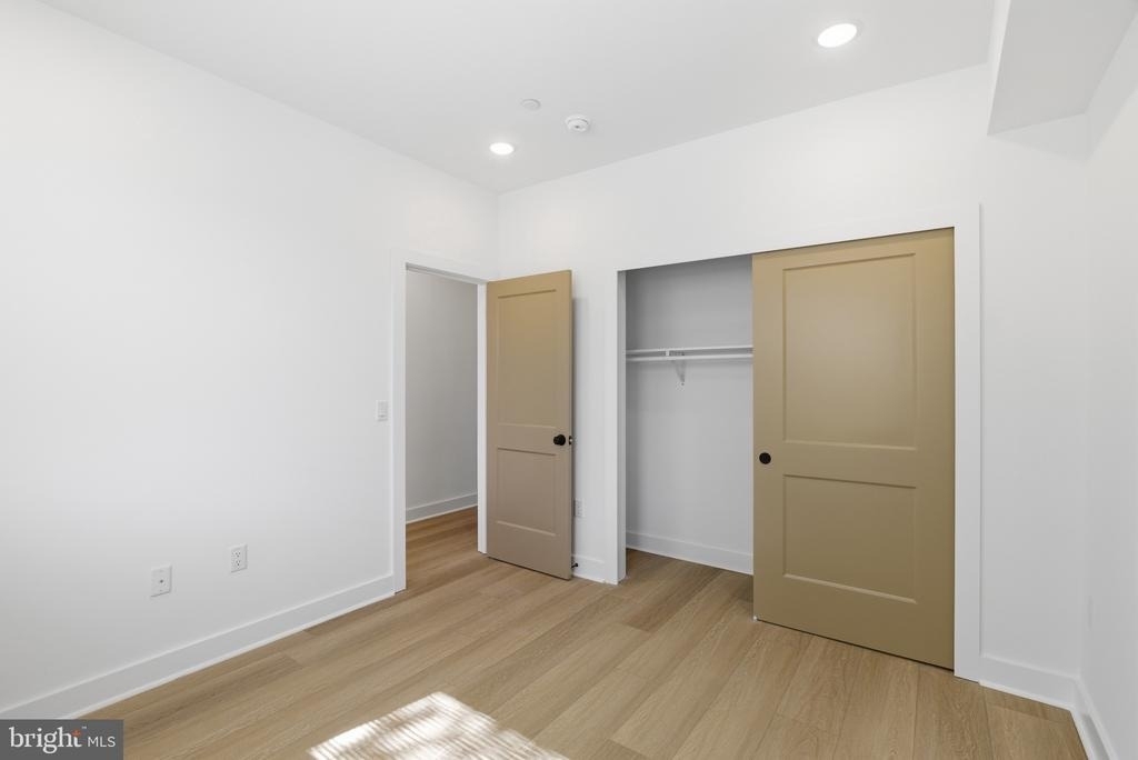 2505 N 11th Street - Photo 8