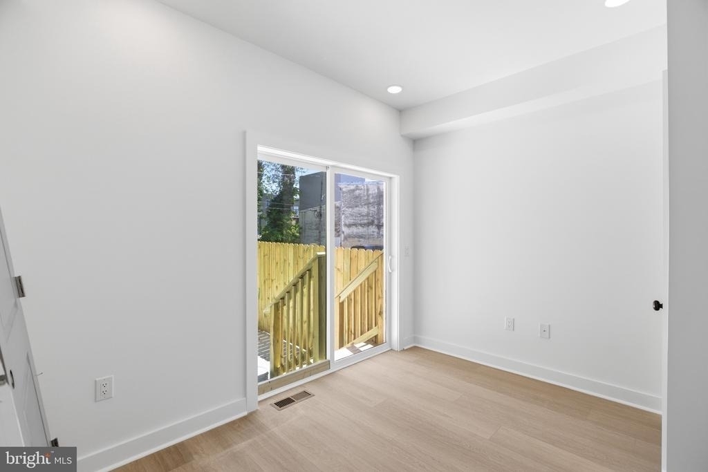 2123 N 9th Street - Photo 7
