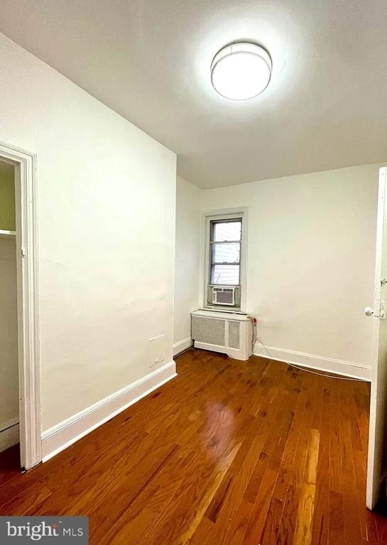 2127 Tasker Street - Photo 4