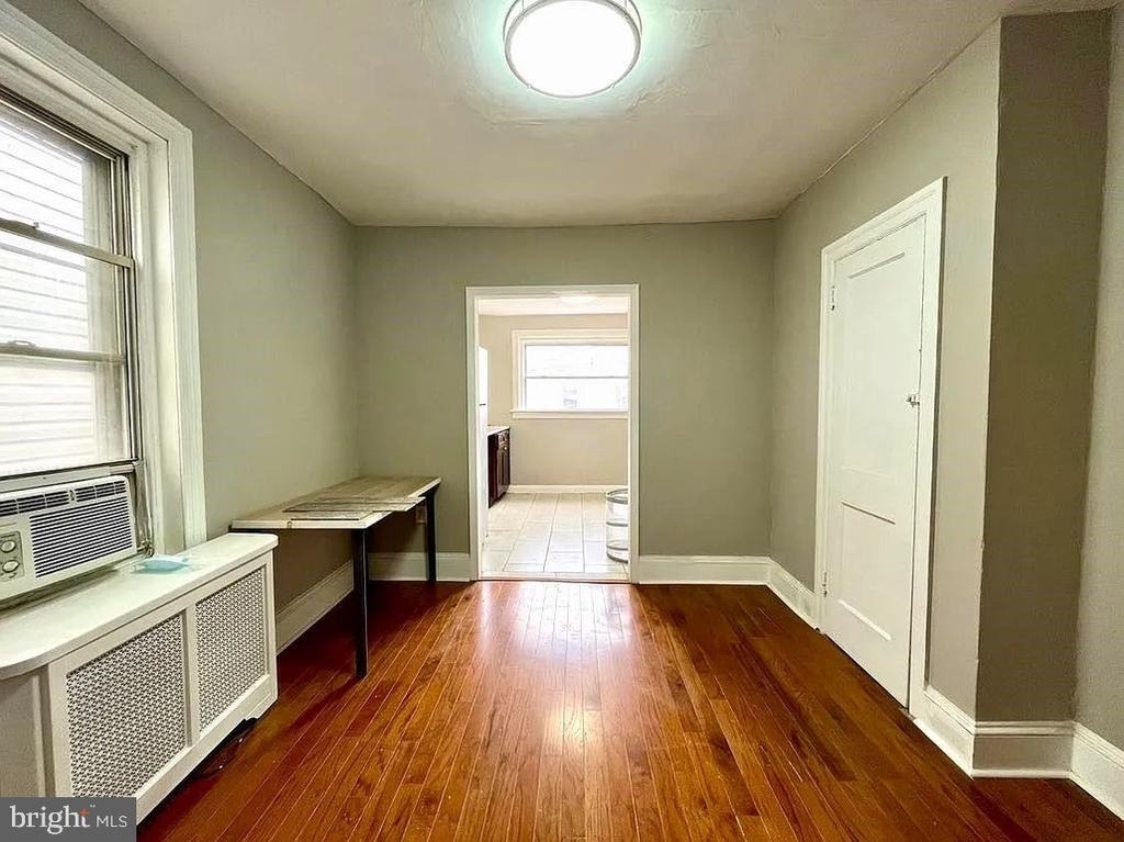 2127 Tasker Street - Photo 1