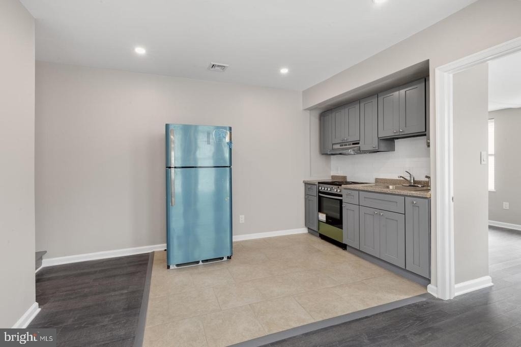 1720 Wylie Street - Photo 2