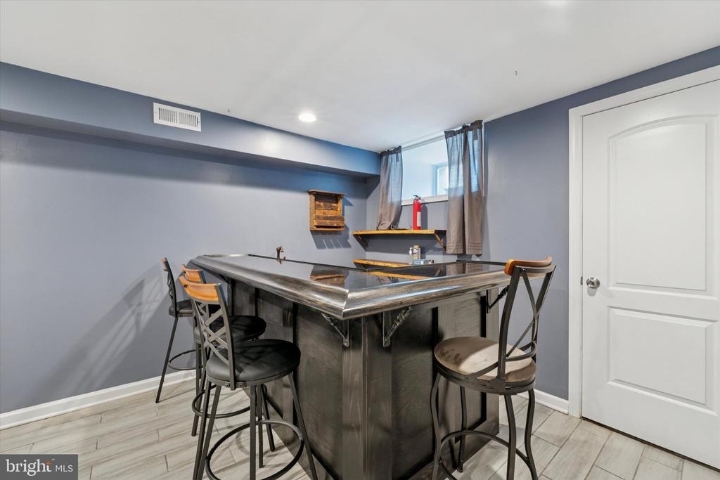 2809 W Jefferson Street - Photo 9