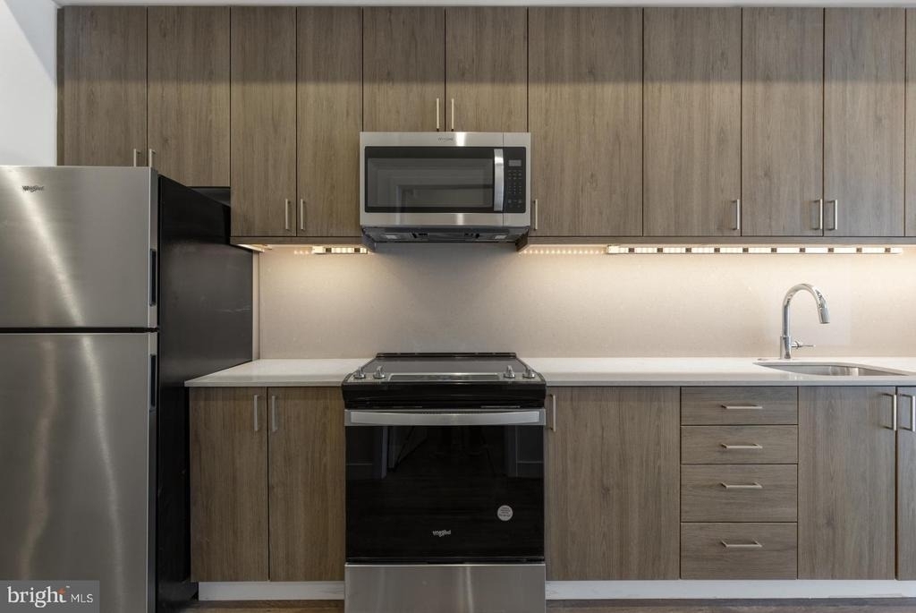 525 N 41st Street - Photo 4