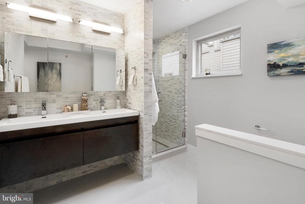 1321 S Woodstock Street - Photo 16