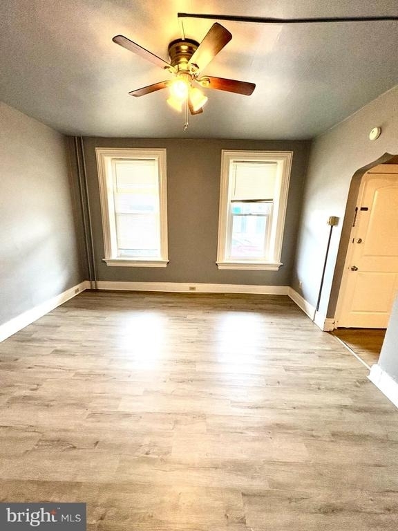 540 Walnut Street - Photo 5