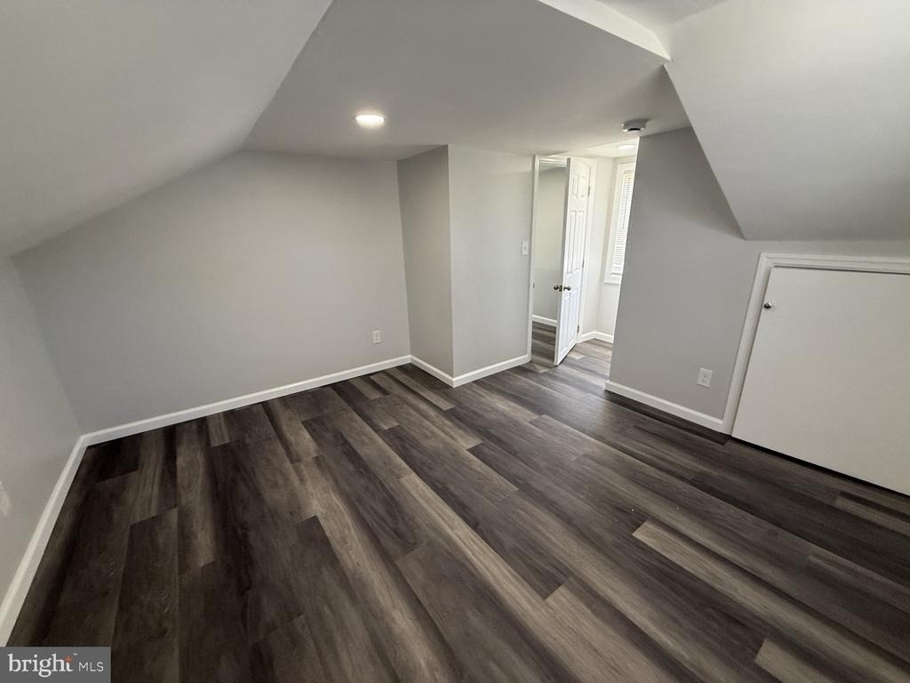 383 Johnson Avenue - Photo 15
