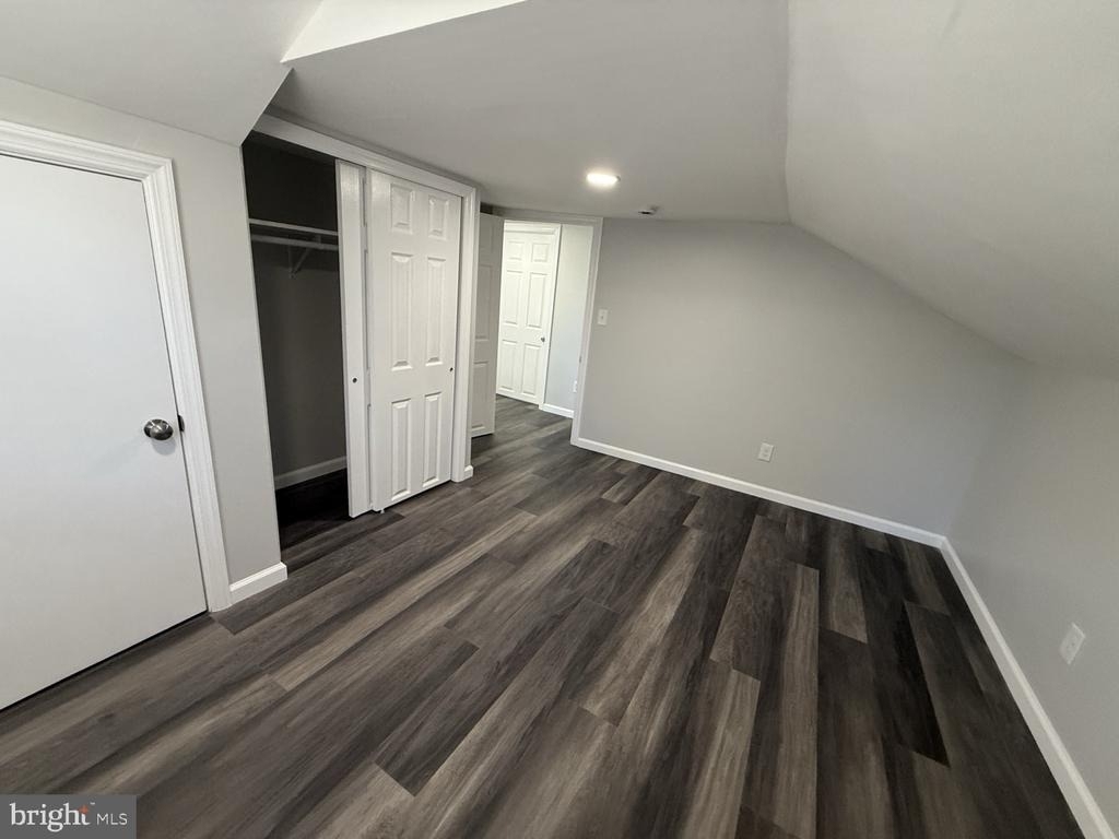 383 Johnson Avenue - Photo 13