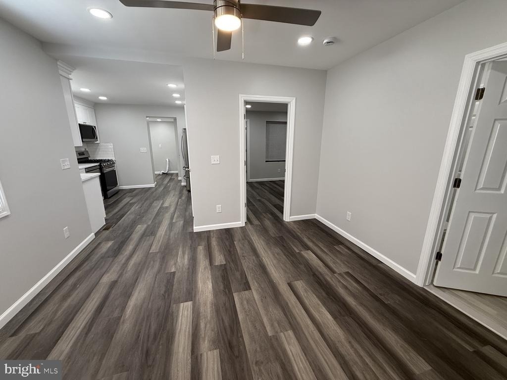 383 Johnson Avenue - Photo 18