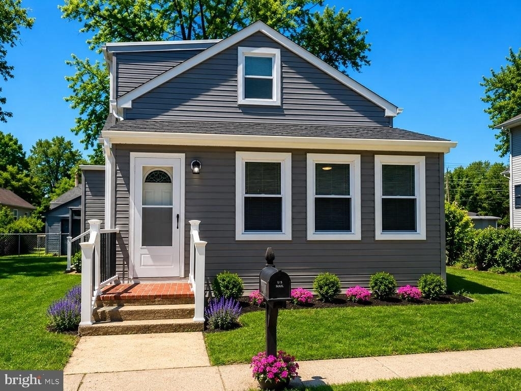 383 Johnson Avenue - Photo 1