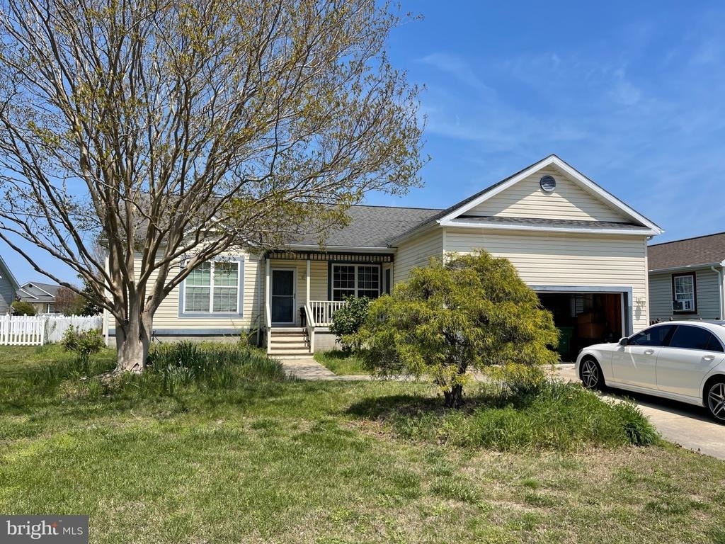 17 White Crane Drive - Photo 0