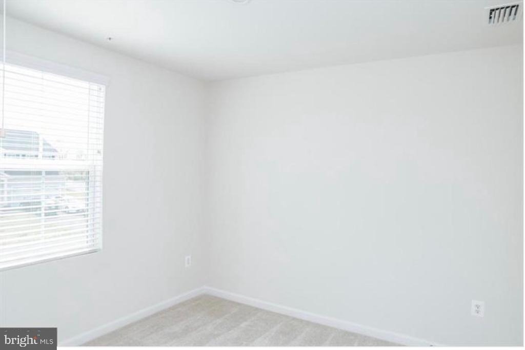 118 Charlotte Street - Photo 19