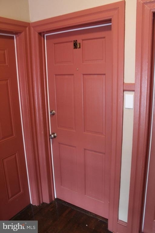 112 E Washington Street - Photo 3
