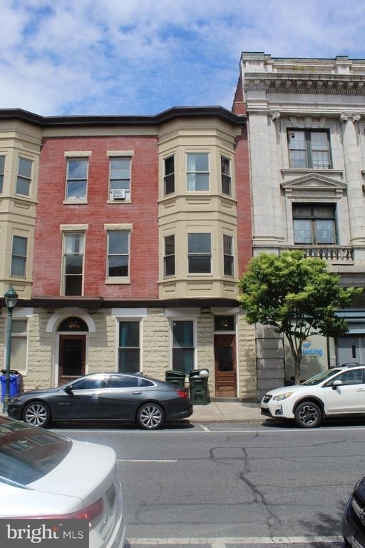 115 N Potomac Street - Photo 1