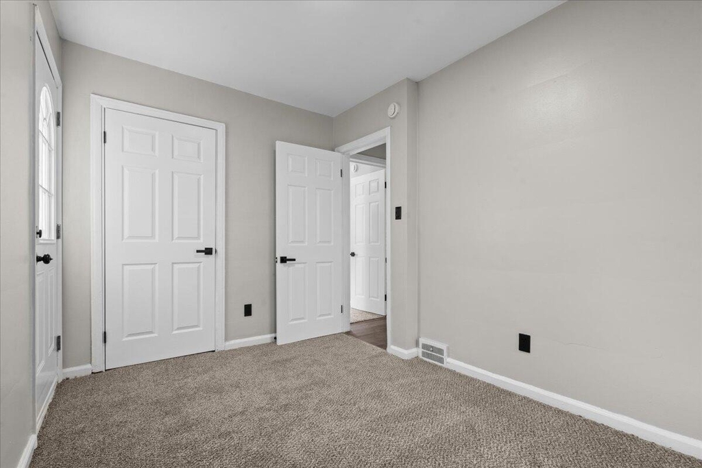 10042 Grayton Street - Photo 15