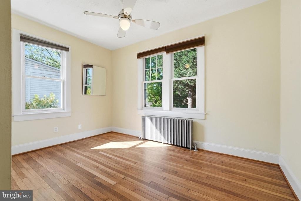 605 Ethan Allen Avenue - Photo 12