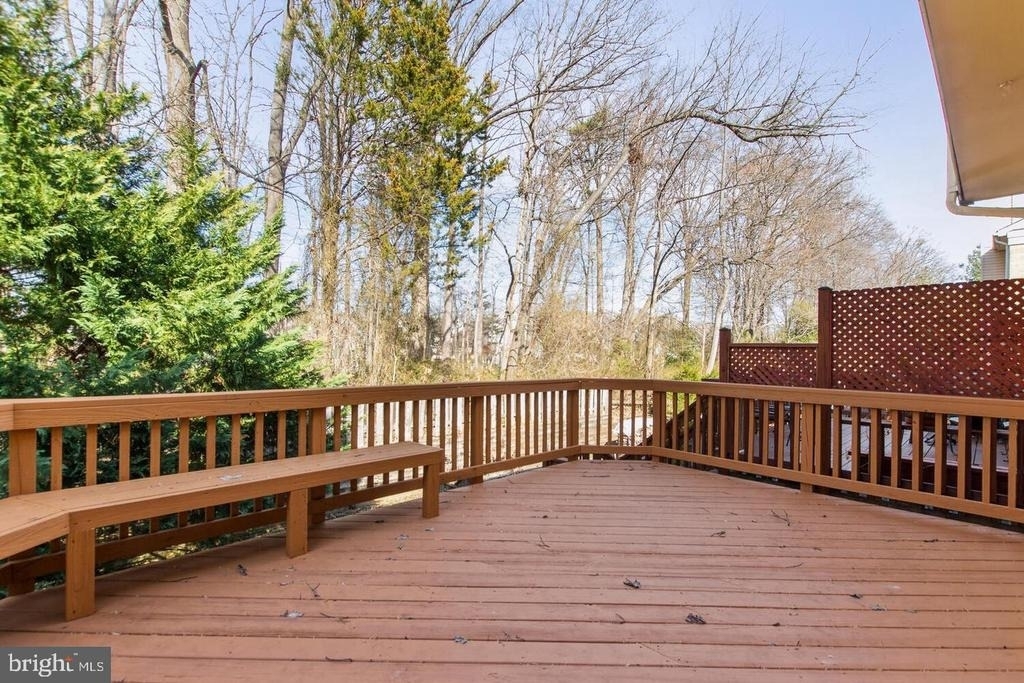 704 Suffield Drive - Photo 5